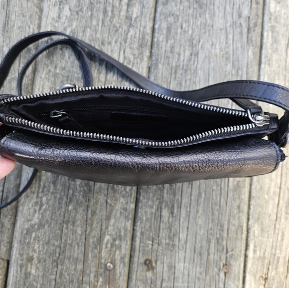 Vilencia Holland Black leather crossbody,Organizer,Three Compartments - Picture 3 of 3